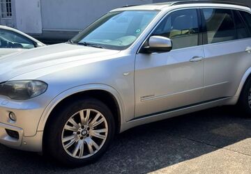 BMW X5 220.000 km 10.990 &euro; Castrop Rauxel 44579