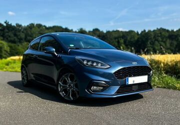 Ford Fiesta 116.200 km 11.250 &euro; Essen 45219