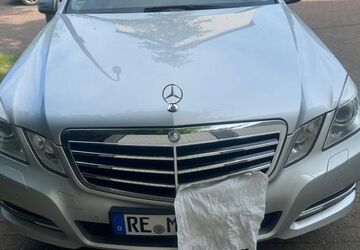 Mercedes-Benz E 220 173.500 km 11.500 &euro; Recklinghausen 45661