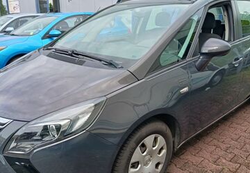 Opel Zafira 156.000 km 6.699 &euro; Recklinghausen 45659