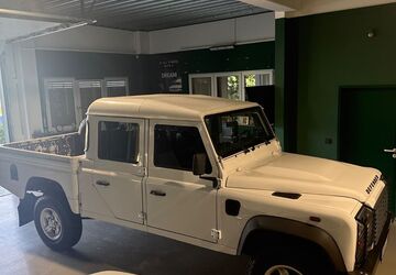 Land Rover Defender 72.000 km 54.900 &euro; Recklinghausen 45659