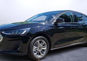 Ford Focus 14.900 km 23.880 &euro; Recklinghausen 45659