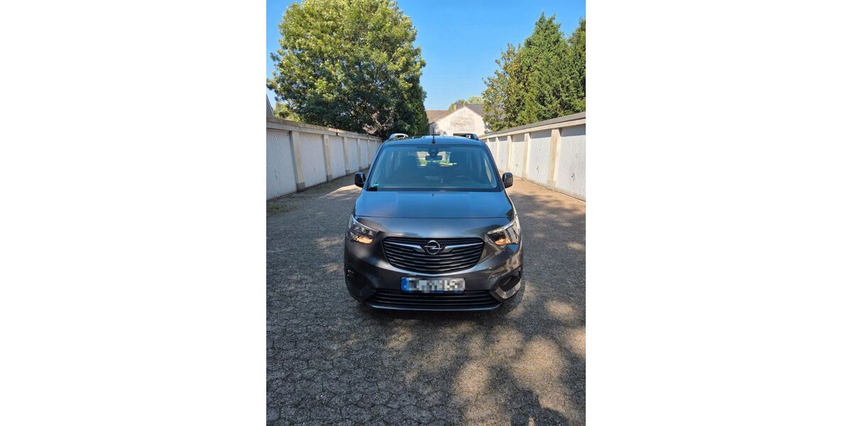 Opel Combo Life 80.900 km 17.450 &euro; Recklinghausen 45665