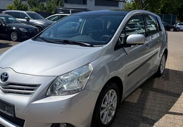 Toyota Verso 116.000 km 8.499 &euro; Gladbeck 45966