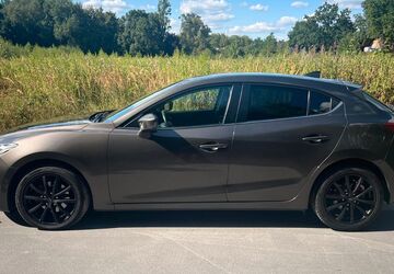 Mazda 3 212.563 km 6.390 &euro; Recklinghausen 45663