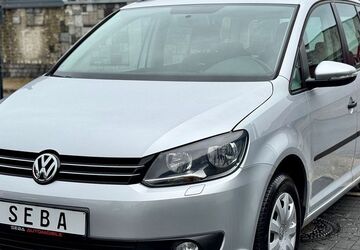 VW Touran 121.000 km 9.999 &euro; Marl 45772