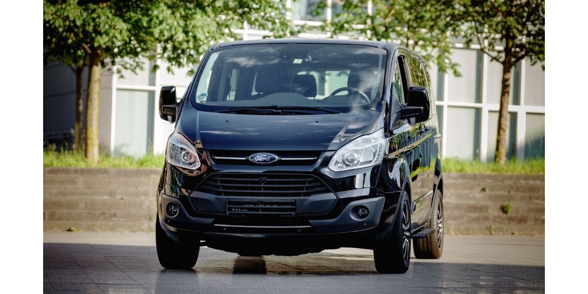 Ford Tourneo Custom 158.000 km 22.550 &euro; Recklinghausen 45659