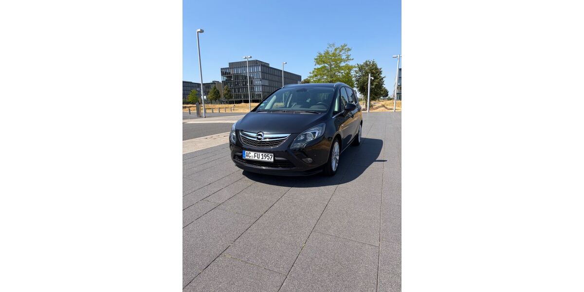 Opel Zafira 195.776 km 7.700 &euro; Essen 45326
