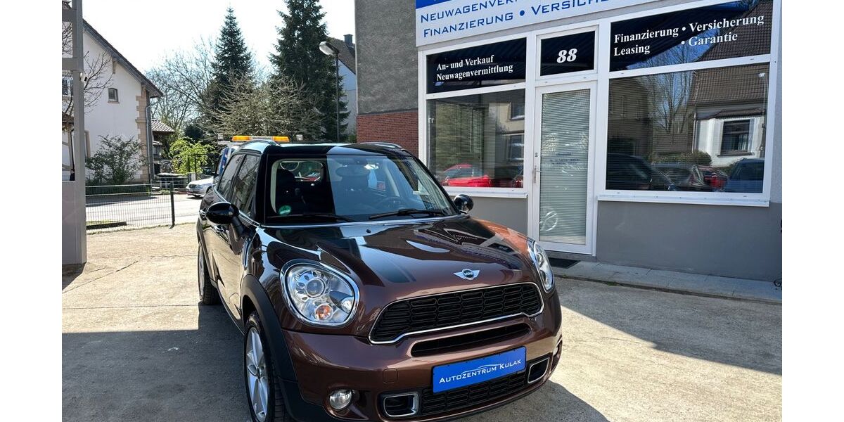 Mini Cooper SD Countryman 165.000 km 7.490 &euro; Recklinghausen 45663