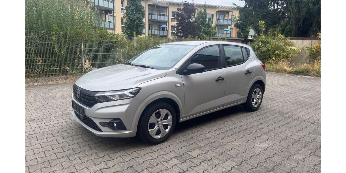 Dacia Sandero 12.960 km 10.660 &euro; Herne ( Nordrhein-Westfalen ) 44628
