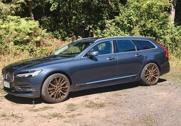 Volvo V90 128.500 km 21.999 &euro; Recklinghausen 45657