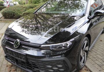 VW Golf 17.200 km 35.900 &euro; Essen 45134