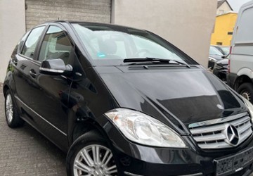 Mercedes-Benz A 180 105.000 km 4.700 &euro; Essen 45329