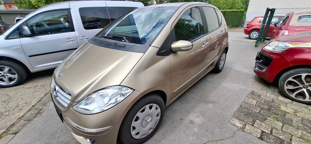 Mercedes-Benz A 170 152.000 km 2.990 &euro; Dortmund 44339