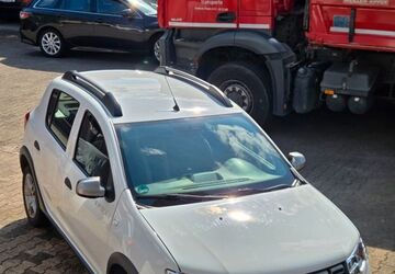 Dacia Sandero 86.000 km 6.900 &euro; Gladbeck 45964