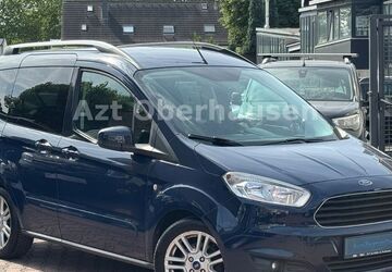 Ford Tourneo Courier 144.000 km 5.990 &euro; Oberhausen 46049