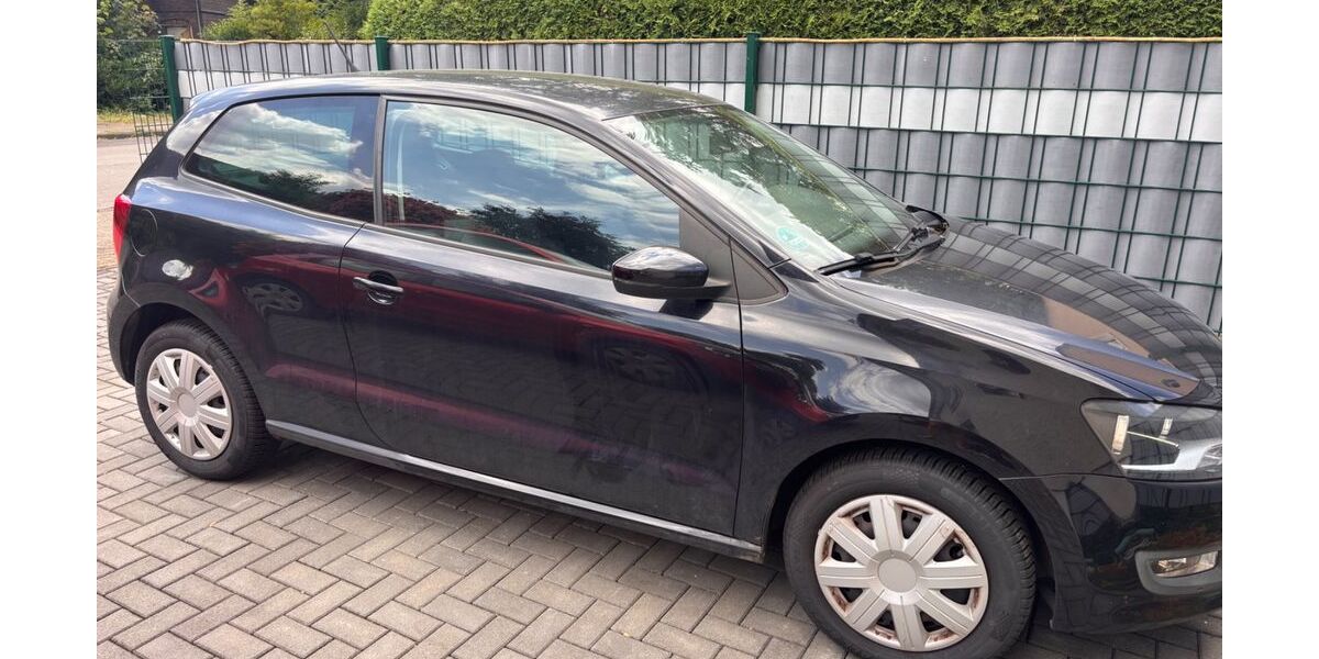 VW Polo 147.433 km 4.299 &euro; Bottrop 46242