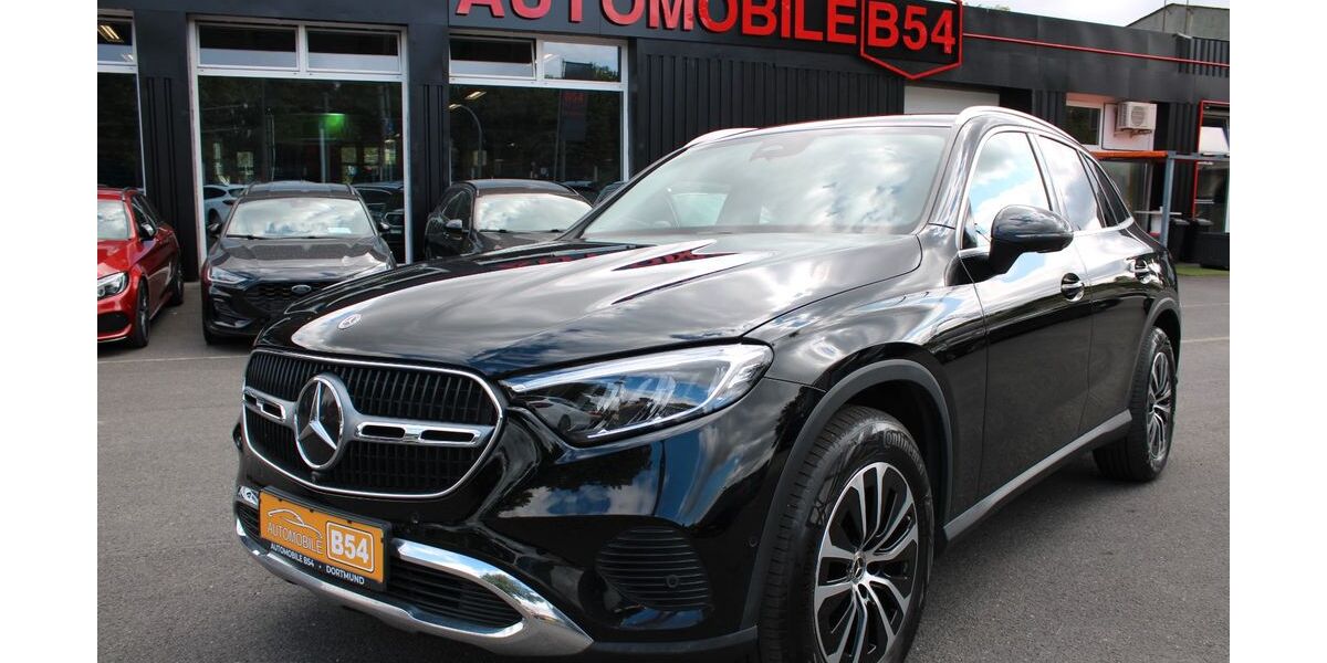 Mercedes-Benz GLC 220 70.551 km 41.991 &euro; Dortmund 44145