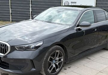 BMW i5 9.691 km 58.900 &euro; Haltern am See 45721