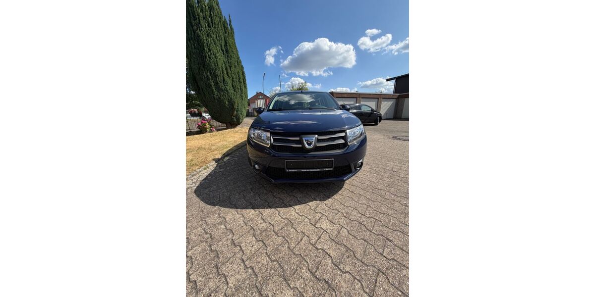 Dacia Sandero 105.364 km 2.999 &euro; Bochum 44799