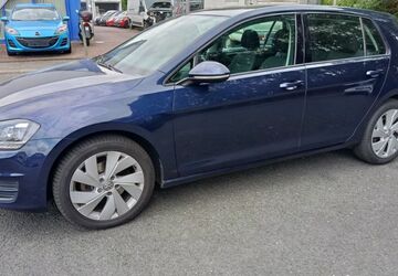 VW Golf 148.000 km 9.590 &euro; Recklinghausen 45659