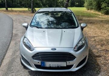 Ford Fiesta 109.000 km 4.200 &euro; Dorsten 46282