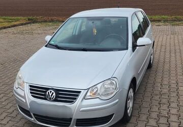 VW Polo 140.000 km 2.850 &euro; Oberhausen 46149