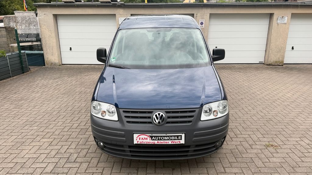 VW Caddy 200.000 km 4.299 &euro; Essen 45356