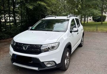 Dacia Sandero 145.000 km 5.500 &euro; Oberhausen 46147